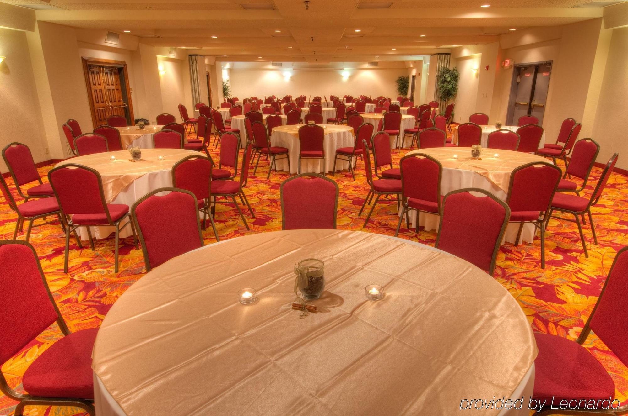 Mcm Elegante Suites Abilene Bagian luar foto