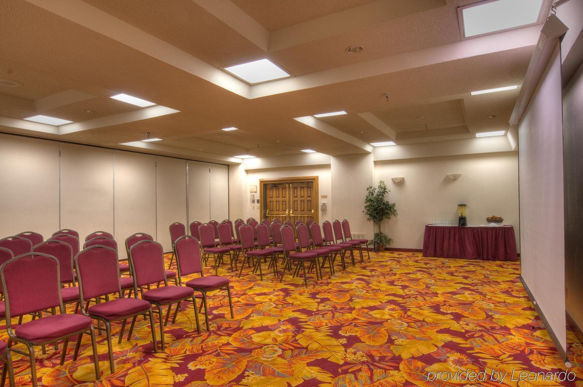 Mcm Elegante Suites Abilene Bagian luar foto